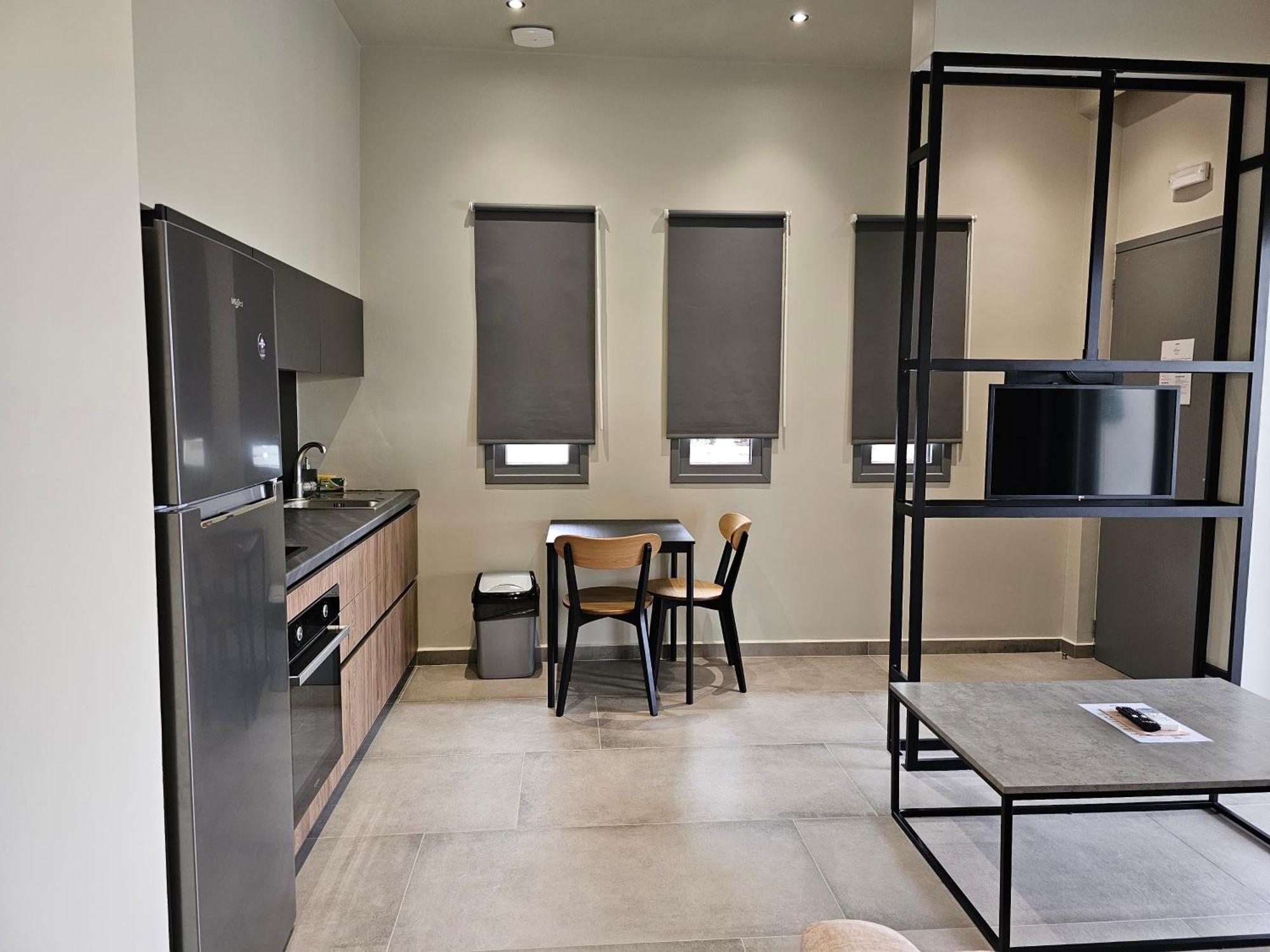 Rea'S Luxury Apartments Stoúpa Exterior photo